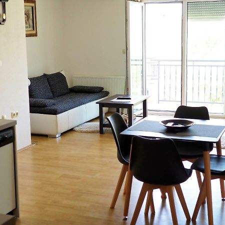 Apartment Ivan-Experience 3 Bedrooms Любушки Экстерьер фото